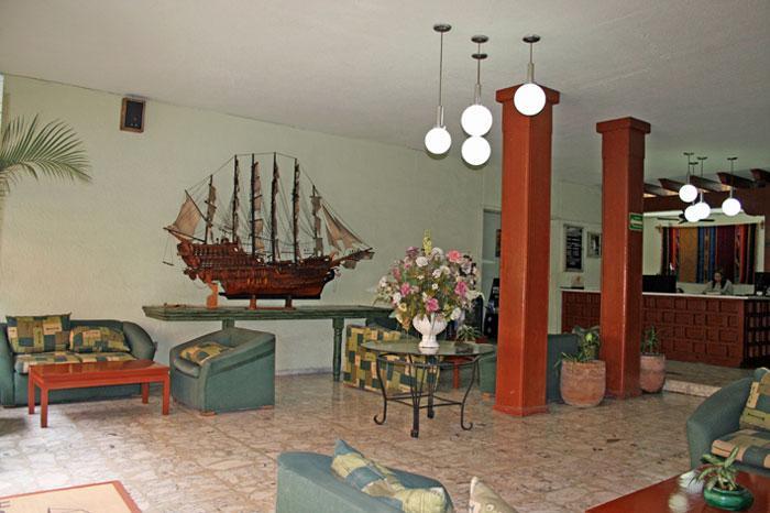 Hotel Colon Express Guadalajara Buitenkant foto