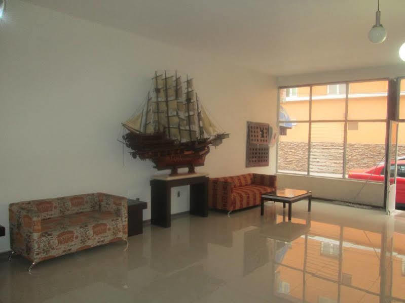 Hotel Colon Express Guadalajara Buitenkant foto